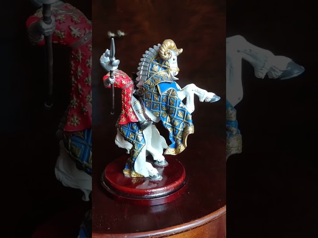Vídeo relacionado con Papo - Figura de Caballero con Maza de Armas Realista - 3 Años + - Colección Fantástico y Medieval - Juego Creativo Combate Medieval - Idea de Regalo Juguete para Niña y Niño