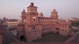 preview picture of video 'Alba sul Castello Estense di Ferrara'