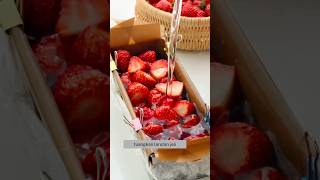 Download lagu Menyegarkan‼️ simpel dibuat jelly strawberi #masakanrumahan #masak #jajanan #mukbang mp3