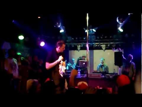 16 BARS vol.1 Brno - Melodka ( Tafrob - Třetí album / Live ) 15.2.2013 HD