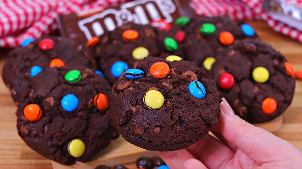 COOKIE RÚSTICO DE CHOCOLATE CROCANTE POR FORA MACIO POR DENTRO | COOKIE DE CHOCOLATE COM M&M´S