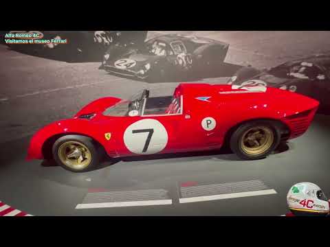 Alfa Romeo 4C Visitamos Ferrari antes de ir a Pagani