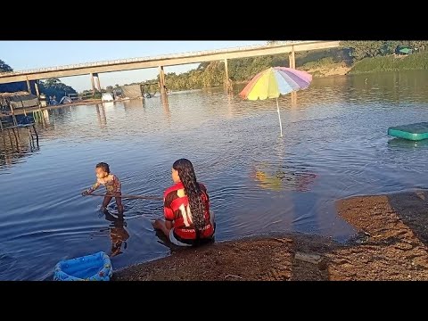 Temporada na ponte do rio Crixás sul, entre Mundo Novo e São Miguel do Araguaia