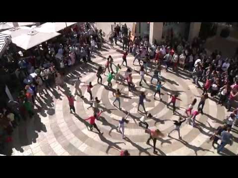 הורה ירושלים - ריקוד המוני בשדרות ממילא!