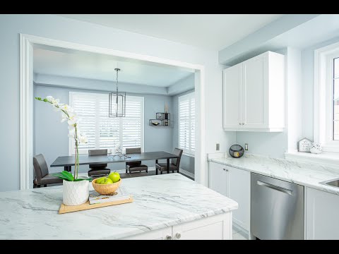 Deceivingly LARGE Townhouse with CARRIAGE HOUSE | FOR SALE | 184 Coronation Road - Whitby, ON