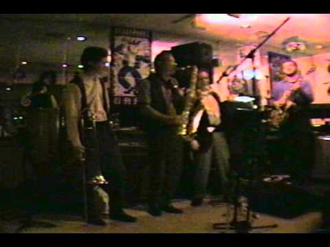 TexSax - Lil Cliff and the Cliffhangers with the Long Horns