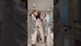 サービスタイム　TikTok