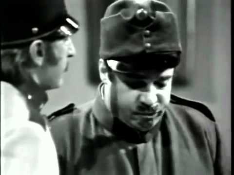 Vladimír Menšík, Lubomír Kostelka - Vojenský Raport (vojín Buchta)