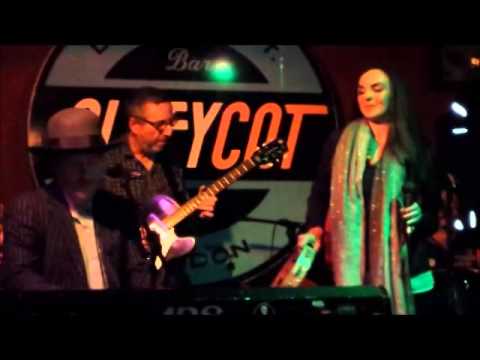 Medley from the Alley Cat 27 May 2014 Dom Pipkin and Ikos plus