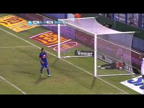increible gol errado de Velez Copete
