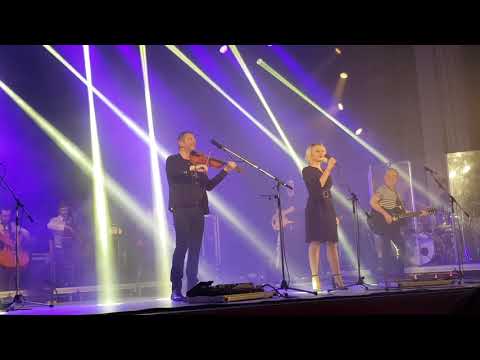 Čechomor a Martina Pártlová - Proměny 17.12.2017 České Budějovice
