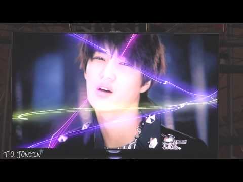 SM.ART EXHIBITION ver. EXO-K mama MV