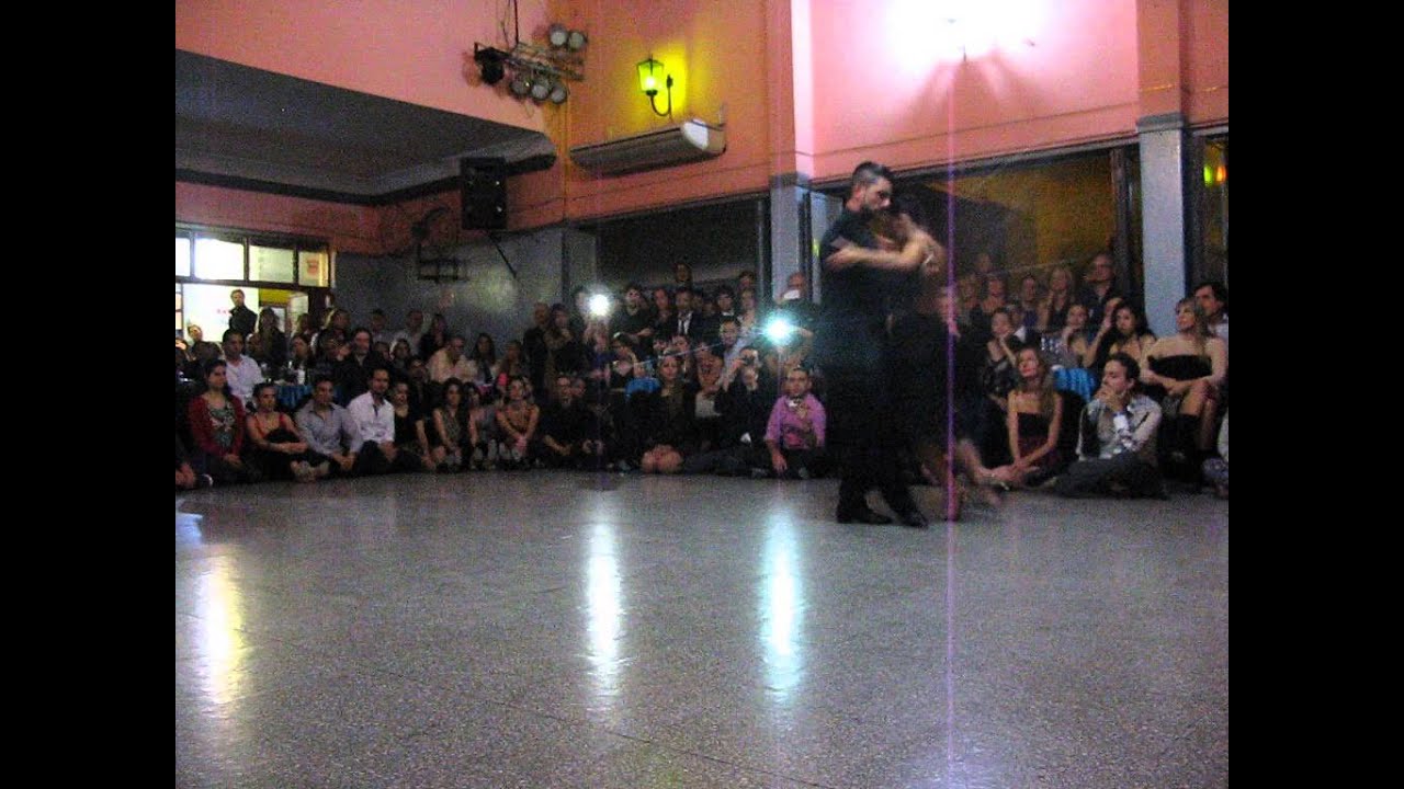 ALEJANDRA MANTIÑAN y DANILO MADDALENA en Viva La Pepa Milonga (2/4)