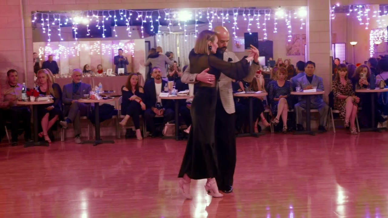 Video thumbnail for Lorena González Cattáneo and Gastón Camejo at Milonga Sonata 2/3