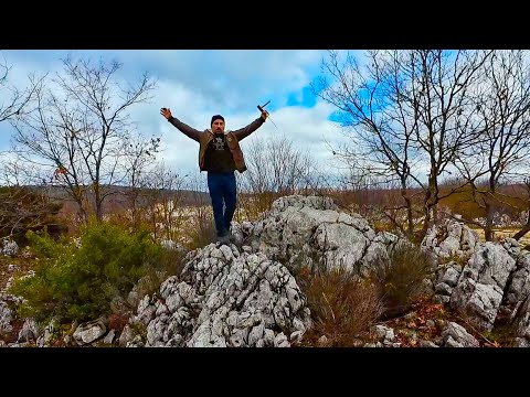 The treasure hunt ended at the summit! Amazing discovery!!!