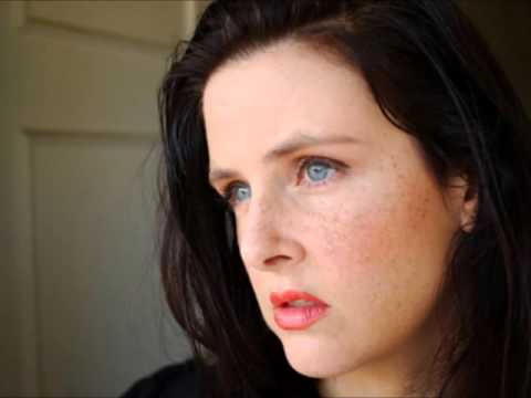 Maria McKee - If Love Is a Red Dress (Hang Me in Rags) 1994 HD