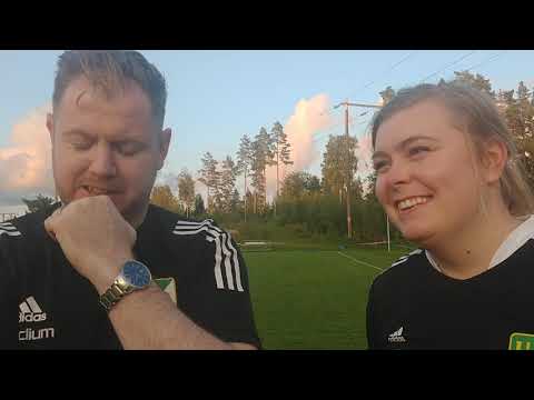 20230824 Luckstas tränare Paul Thompson och Jenny Nilsson, cupmöte med allsvenska IFK Norrköping.