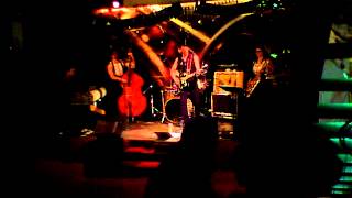 The Bel Airs live 2013  " Good morning blues "   Tom Jones , Jools Holland cover