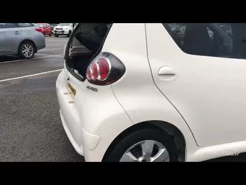 TOYOTA AYGO VVT-I FIRE MM AC WHITE 2013