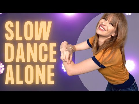 How To Slow Dance By Yourself  I  For Absolute Beginners (4 EASY MOVES!)