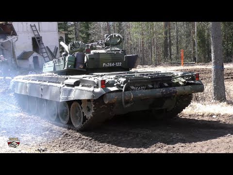 T-72 Tank Platoon Reversing And Parking [4K]
