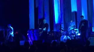 Smashing Pumpkins "Stand Inside Your Love" Live From Tampa