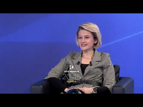 Promo : Rubikon - Mimoza Kusari Lila