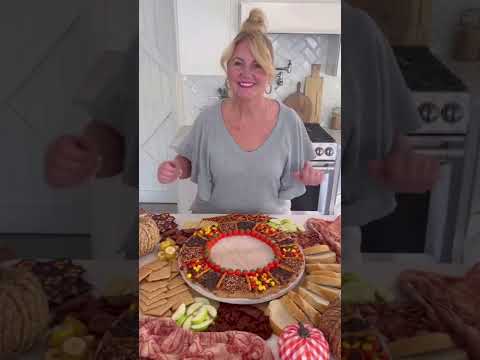 Easy Peanut Butter Board Wreath