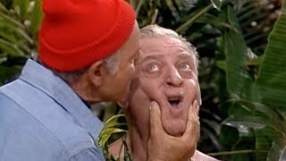 Priceless Bloopers of Rodney Dangerfield & Harvey Korman (1985)