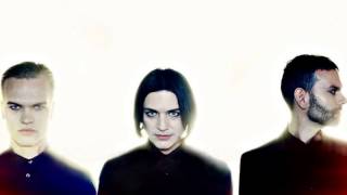 Hold on to me -  Placebo - LLL