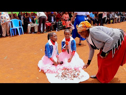 Twin sisters Orphans cried when singing in the funeral of nyaboke sibia/magena market#getthepoint