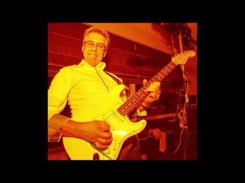 Brasilia Carnaval - Guitar cover by Ron.