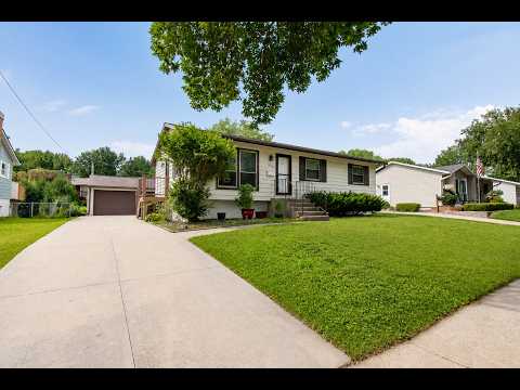 Charming NW Ranch with 2-Car Garage property video