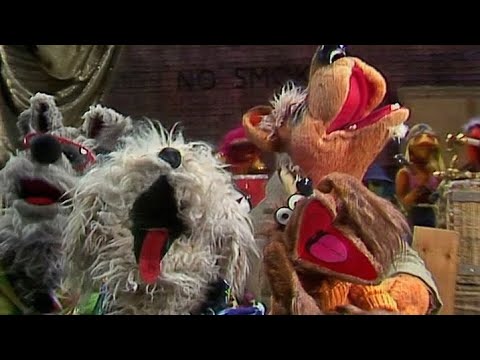 The Muppet Show - 414: Liza Minnelli - UK Spot: “Pass That Peace Pipe” (1979)
