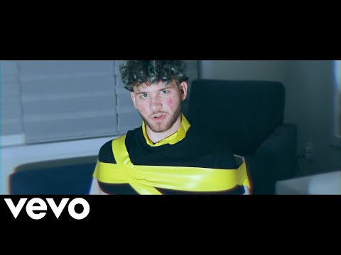 jmancurly - SHINY RÖXX (Official Music Video)