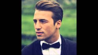 Anıl Durmuş – Uzaktan da severim