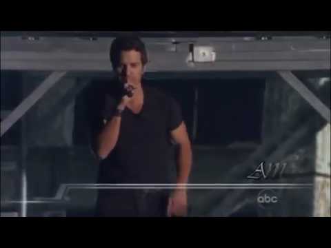 Luke Bryan - Country Girl (Shake It For Me) at the CMAs