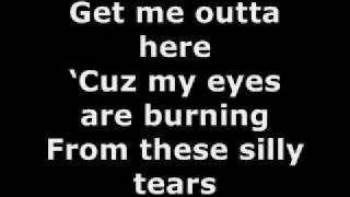 ESMEE DENTERS - OUTTA HERE LYRICS