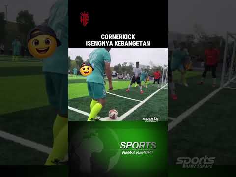 CORNERKICK, this player make football to funny 😅😅