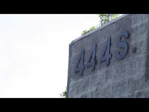 CharisseAmore (@vocalistdediva) Performs at Direct 2 Exec Artist Experience Los Angeles 4/16/17