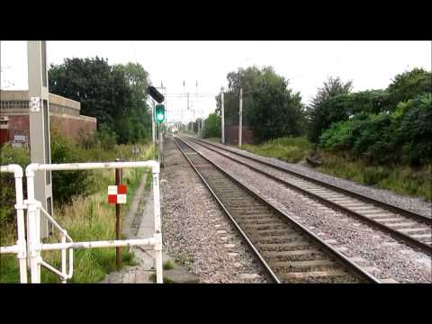 Frieghtliner Powerhaul Liveried Class 66s 66416 and 66504 at Winsford