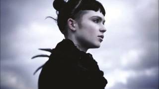 Grimes - Crystall Ball (Live)