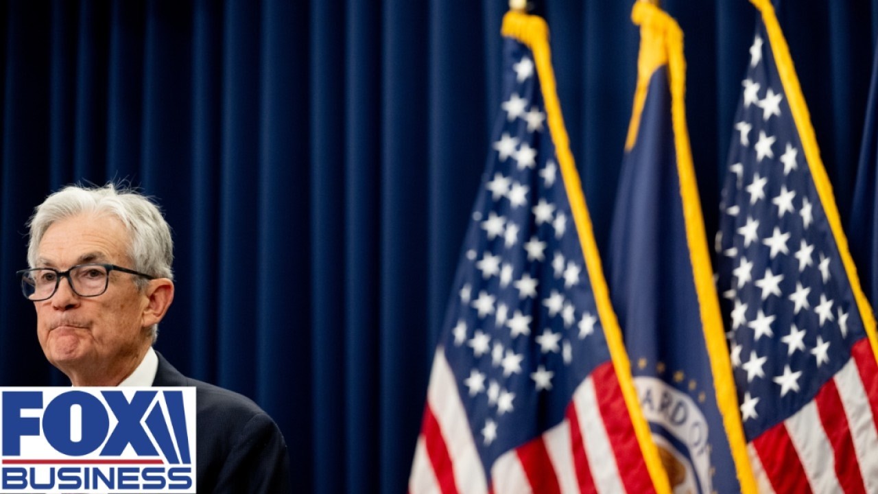 Powell is not going anywhere, economist says