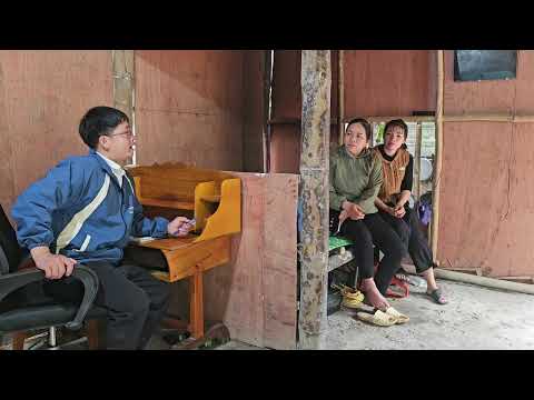 Yen Chi's mother took Thanh to see the plot of land she wanted to buy