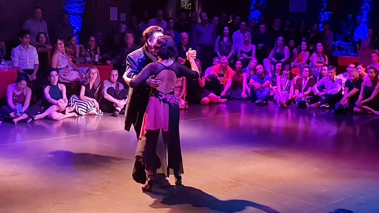 Mariano Chicho Frumboli y Juana Sepúlveda - Ave María /A. Piazzolla 5/6 MAA NOV'24