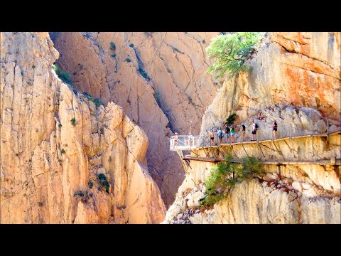 Tremendous gorge in Spain! 😱 Caminito del Rey