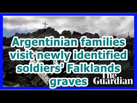 24h News - Argentinian families visit newly identified soldiers' Falklands graves