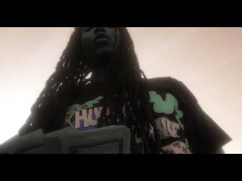 Melly Ave - Addicts (Official Music Video)