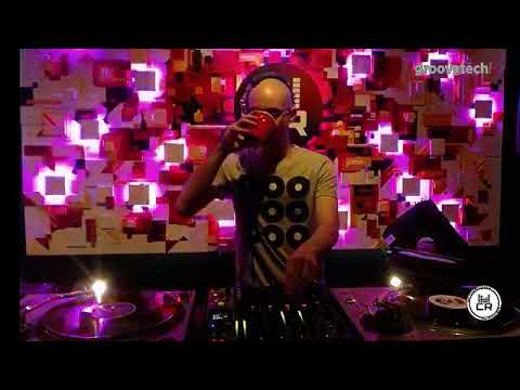 Groovetech EP 24 - Is The Record Store Relevant For DJs?