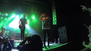Blessthefall - Intro + You Wear A Crown But You&#39;re No King Live @ Trix 08/03/2015